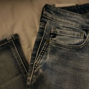 Woman's jeans size 20